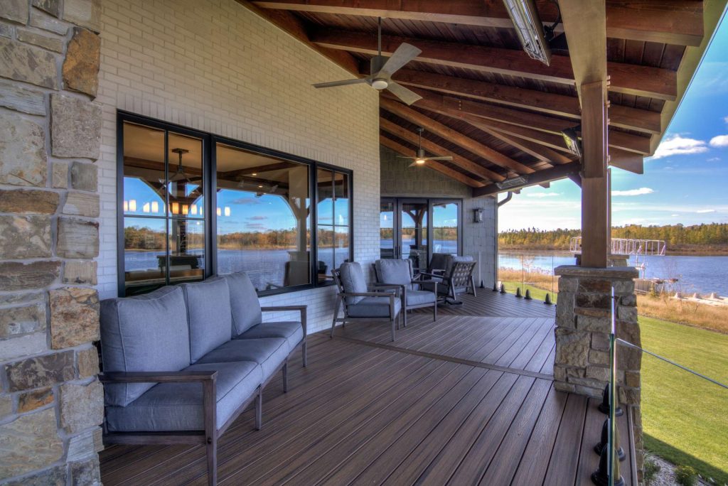 Wisconsin_Getaway_Covered_Deck