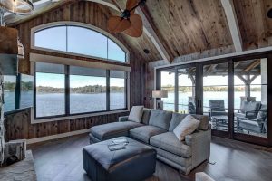 Wisconsin_Getaway_Family_Room