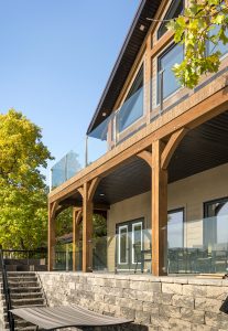 Lake_Metigoshe_Home_Exterior