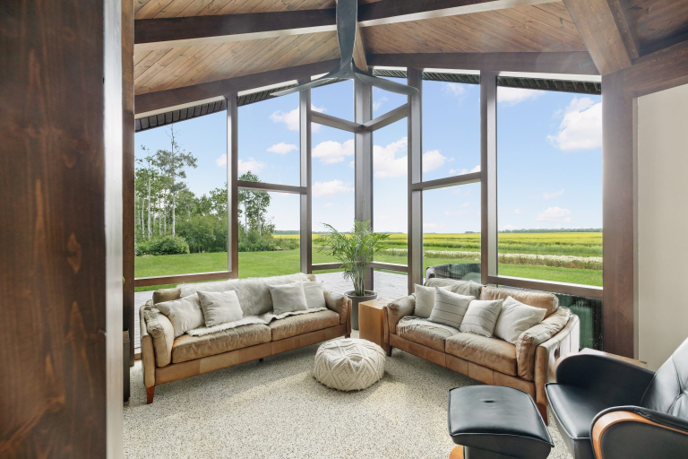 The Timber Frame Wood Species Guide